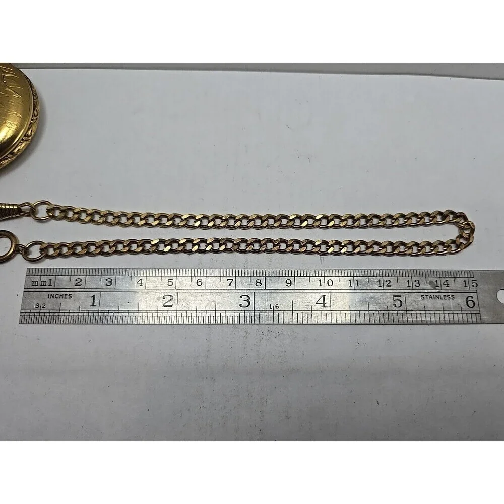 Vintage Majestron Duck Hunting Dog Gold Tone Quartz Pocket Watch New Battery